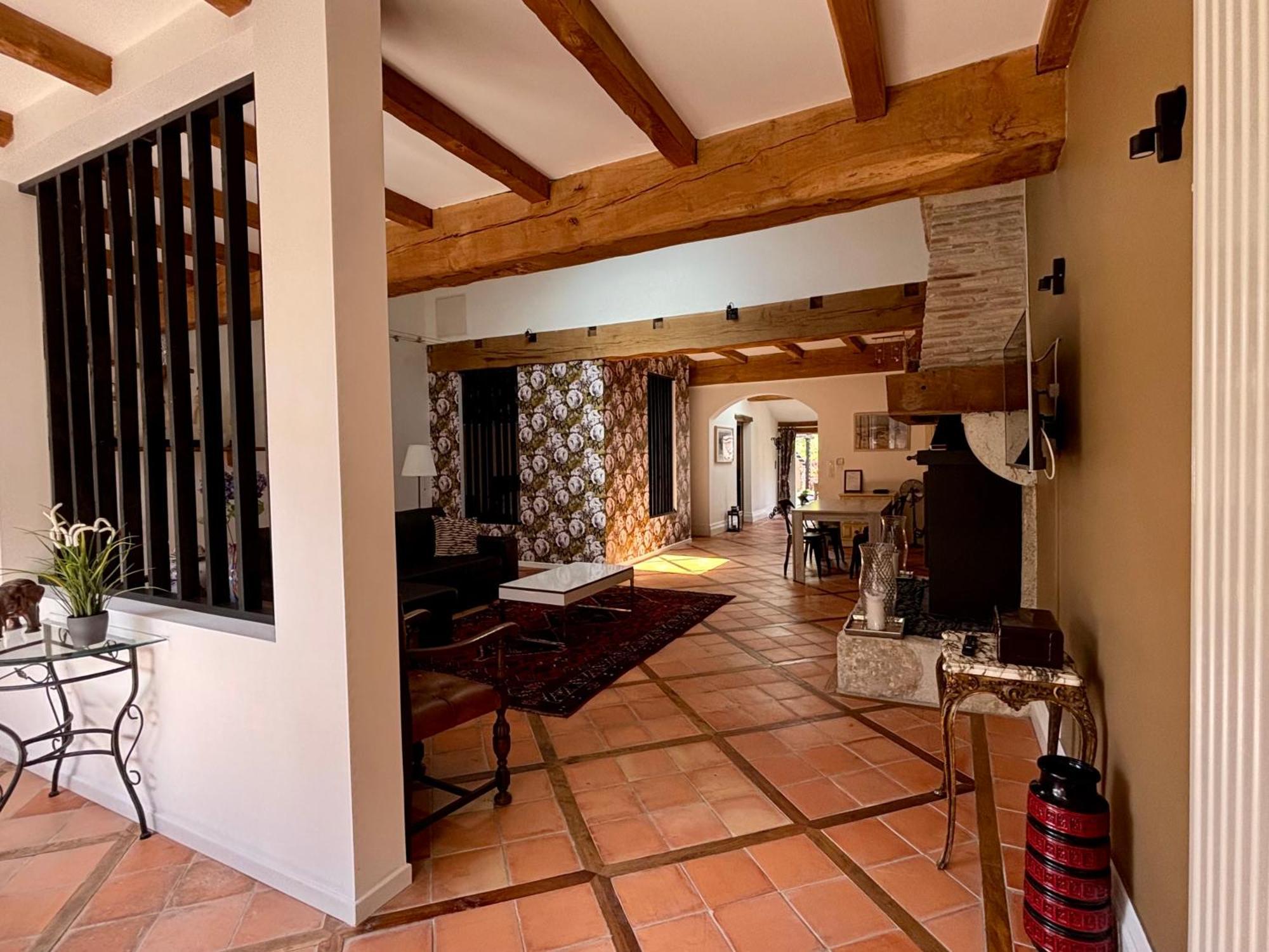 Domaine Des Monges Acomodação com café da manhã Saint-Seurin-de-Prats Exterior foto